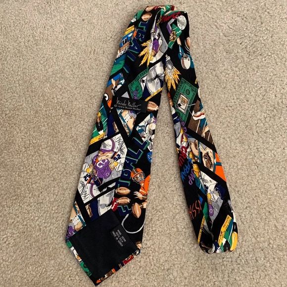 Vintage 1993 100% Silk Nicole Miller Football Tie - Picture 3 of 7